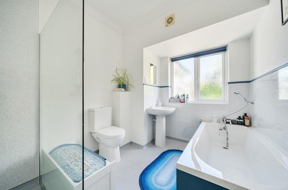 Property Image f84f0de1-a67f-425d-9f17-faa3efa1ef9b