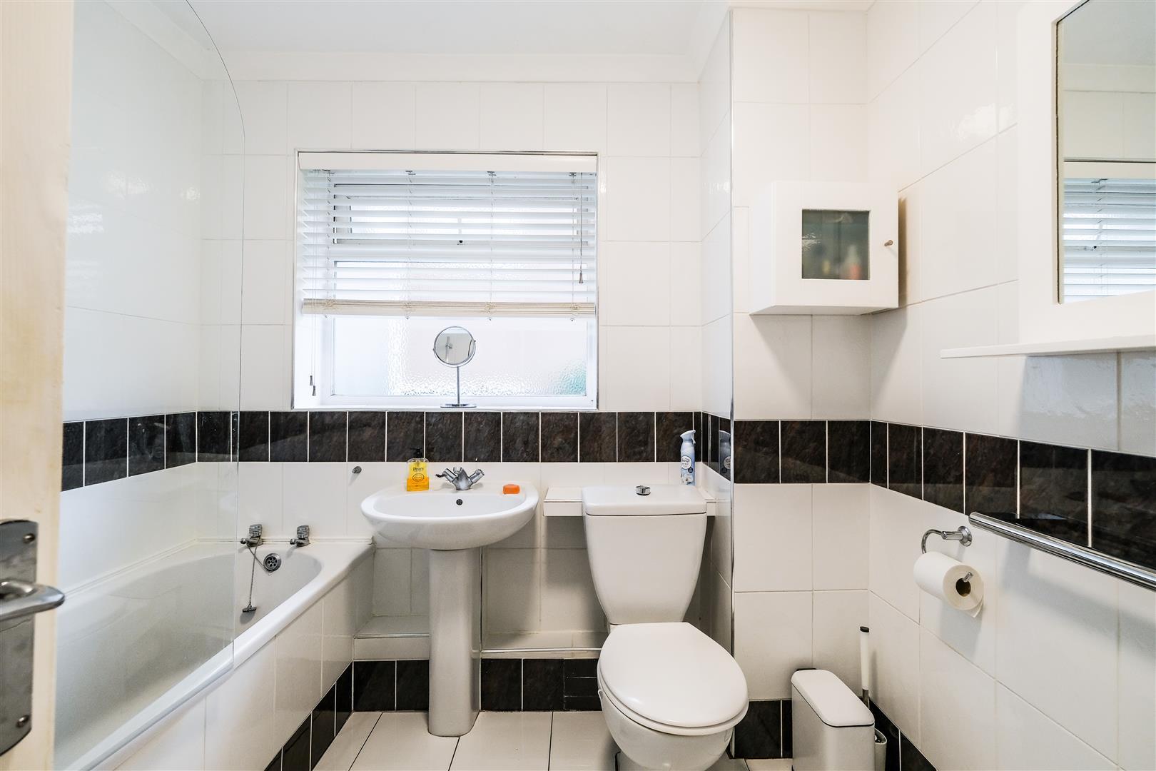 Property Image f852698a-b10c-4e23-bc23-41acb847ada5