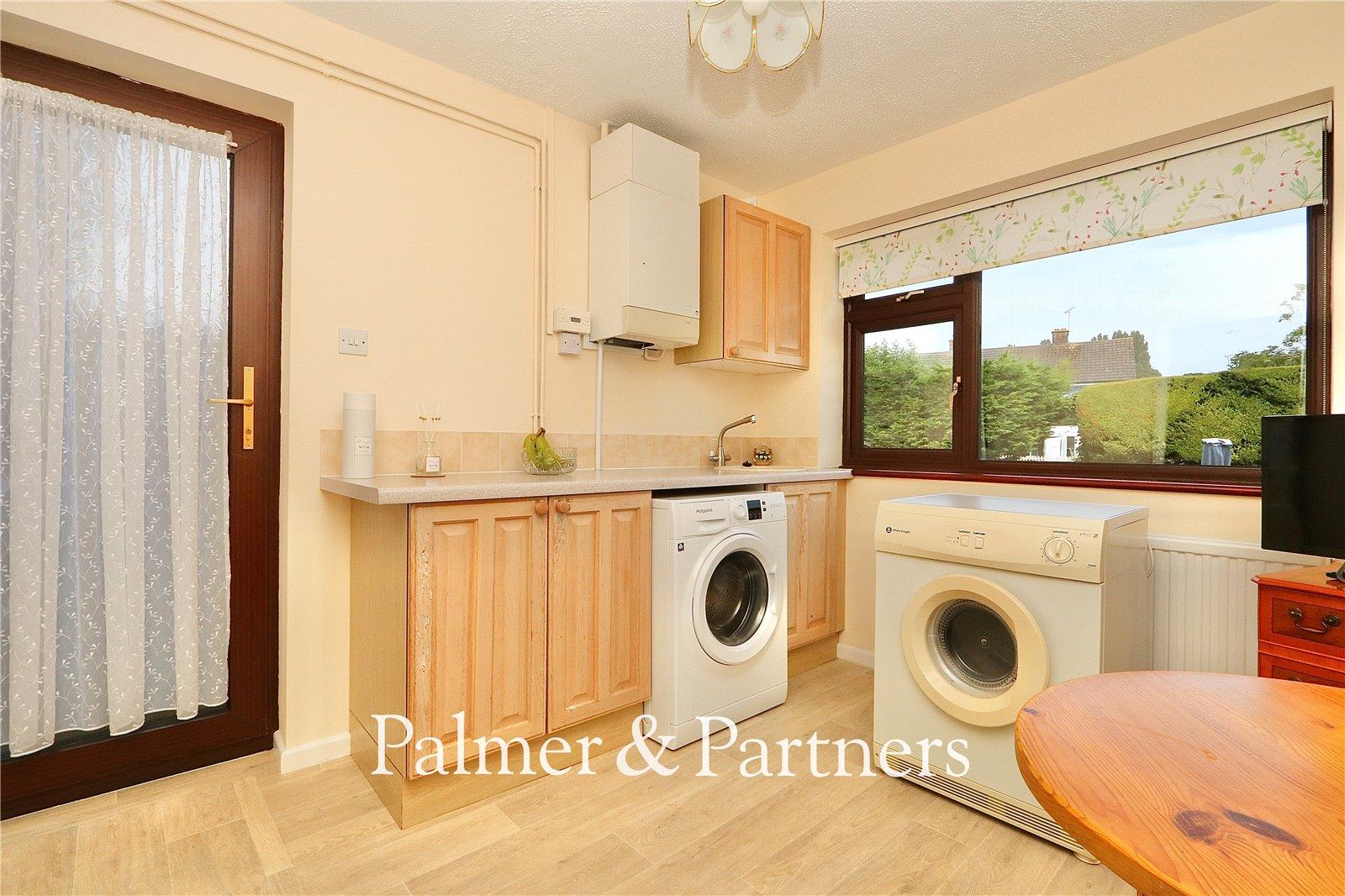 Property Image f858dab2-5f89-41c2-999c-80f09f462a73