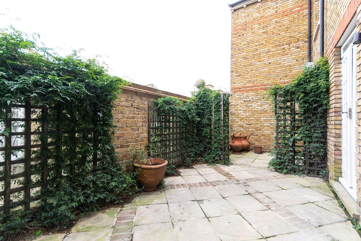 Property Image f85c8a23-23bf-4657-94a6-9eb6422c23d6