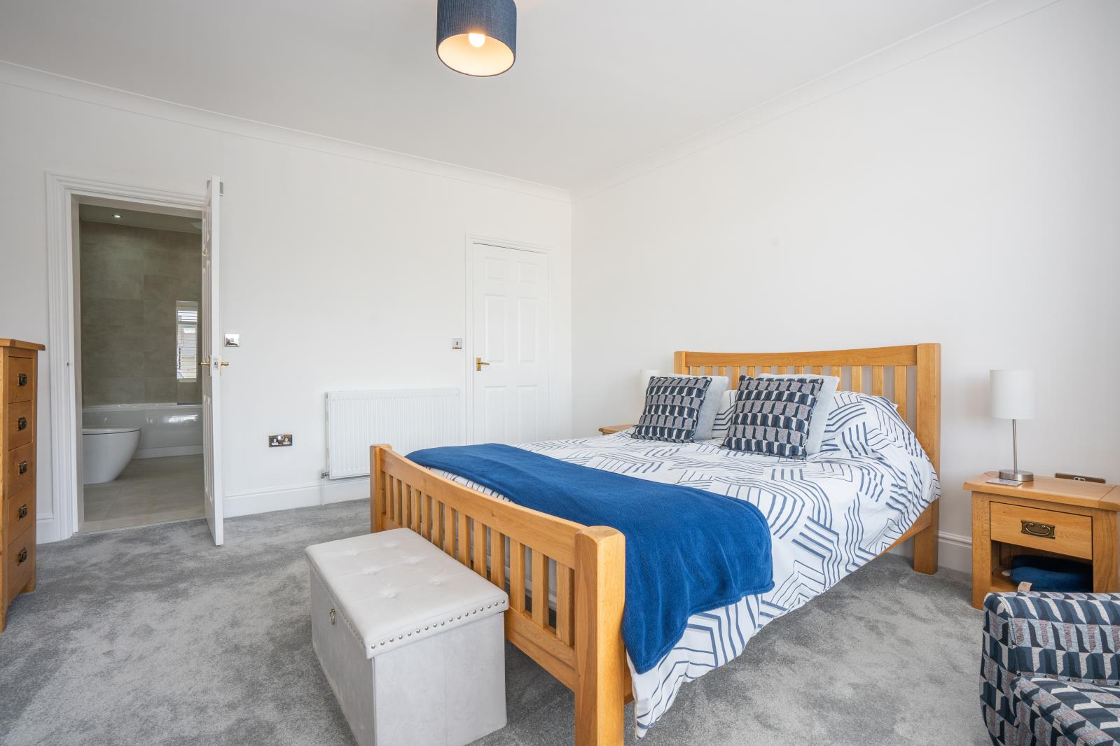 Property Image f86ad2ee-6183-4b6a-90c0-77835c59b6ee