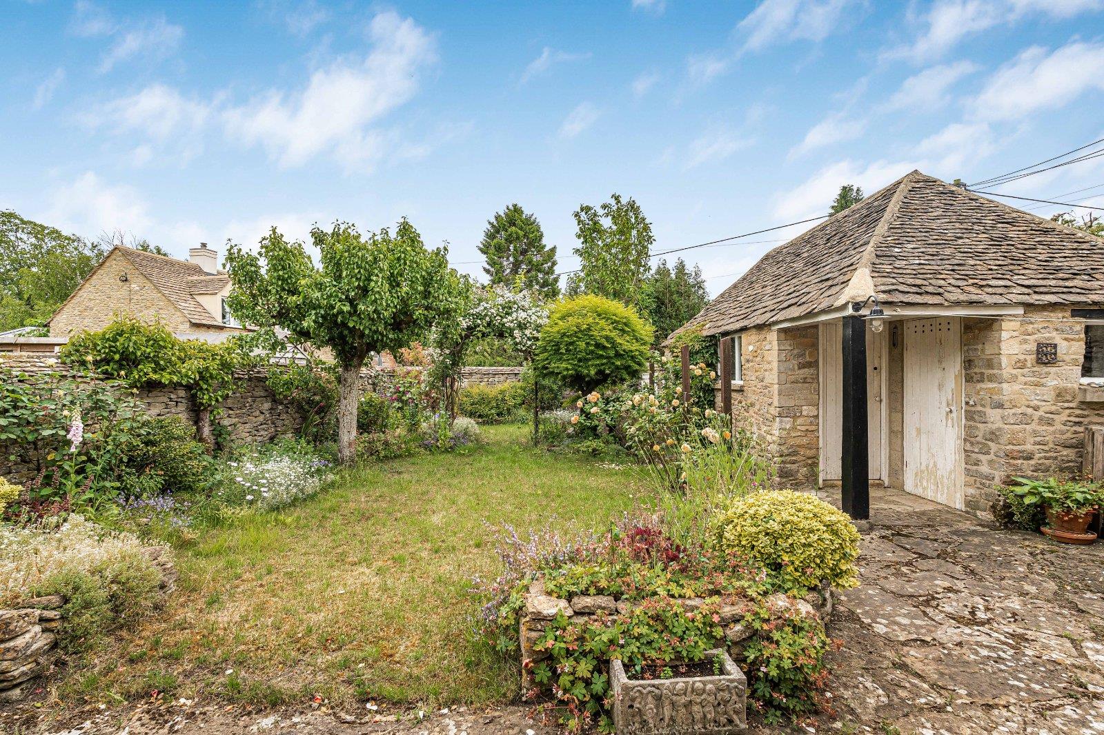 Property Image f86d0a3f-b883-40eb-8dcd-838905f12814