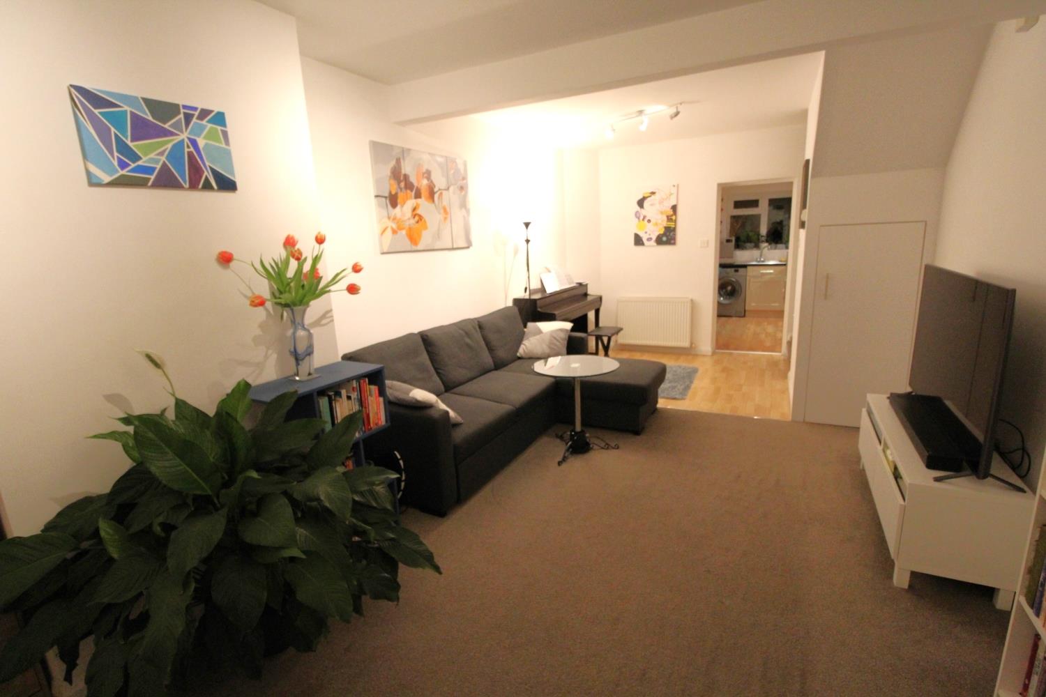 Property Image f86d8e20-09db-4d1a-918c-ffada91d5b8a
