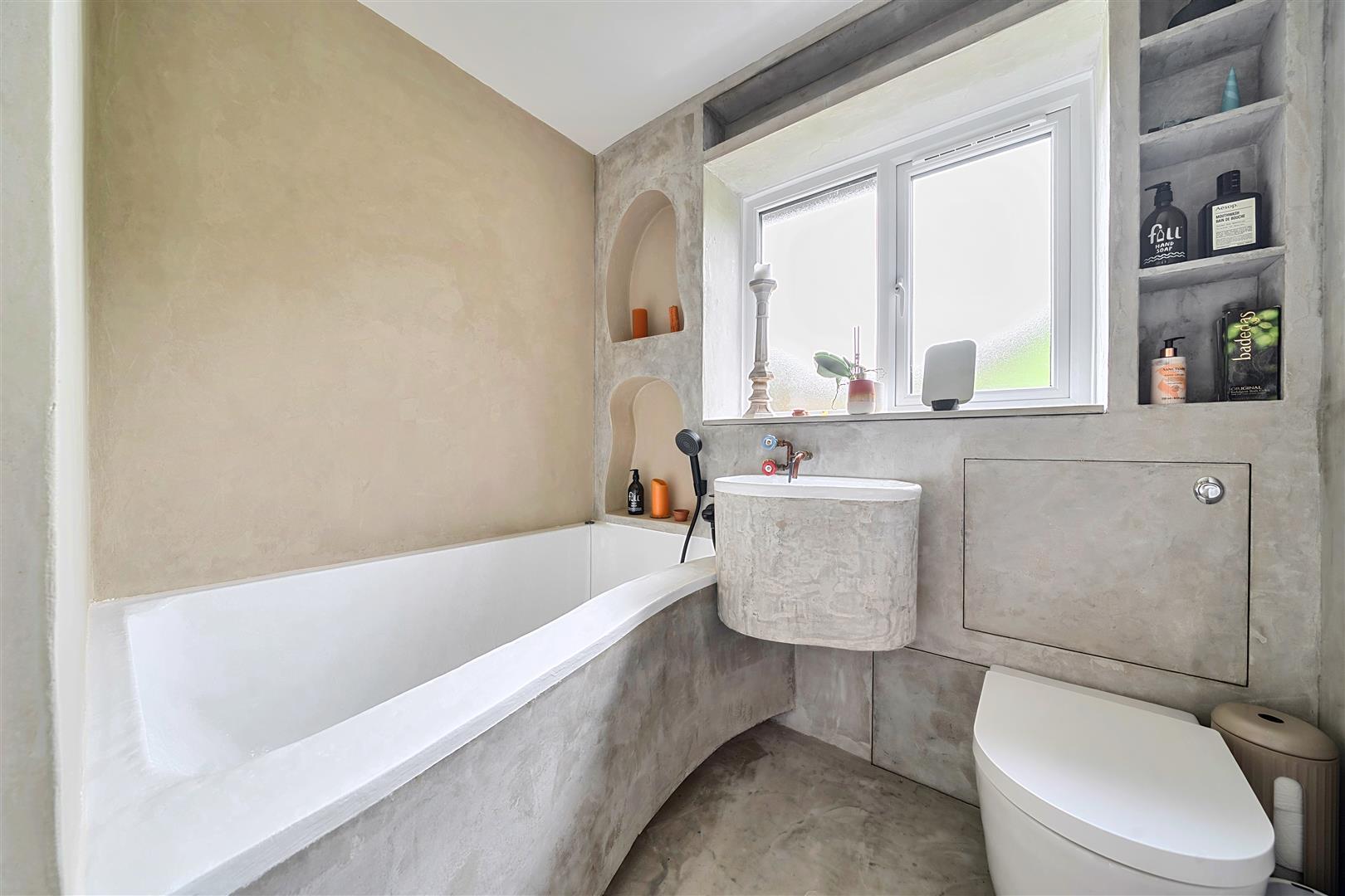 Property Image f878b650-1c03-4ca7-afa7-c6092e17f4e9