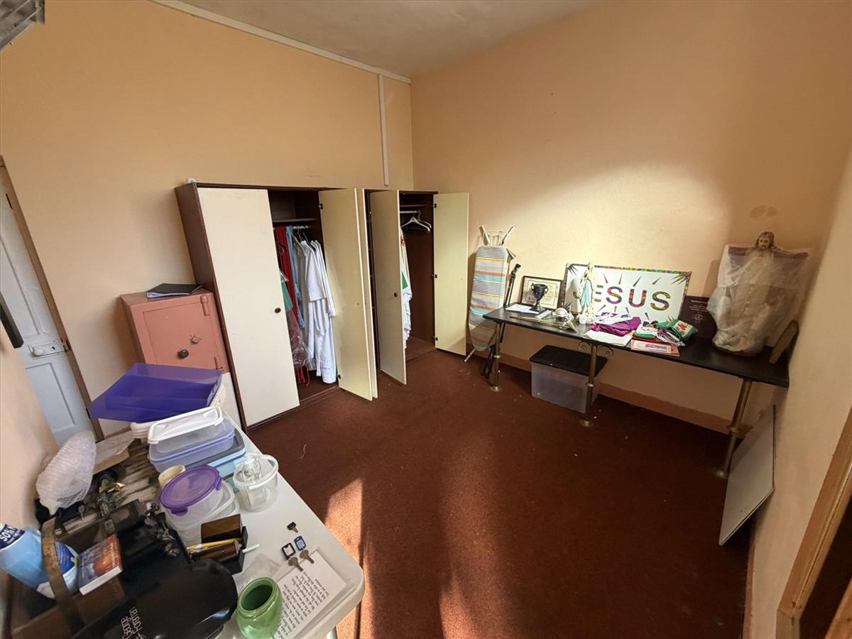 Property Image f881c4d9-6a13-4d08-84c2-f0b8aff02ae6