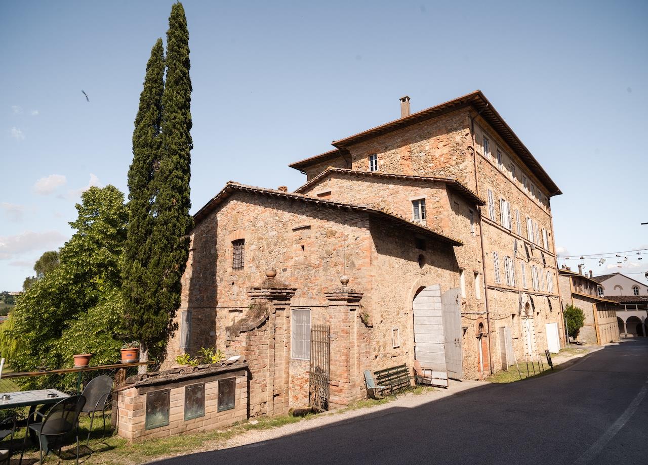Property Image f8a29ab6-7e2a-46f8-b3df-27b0f5036280