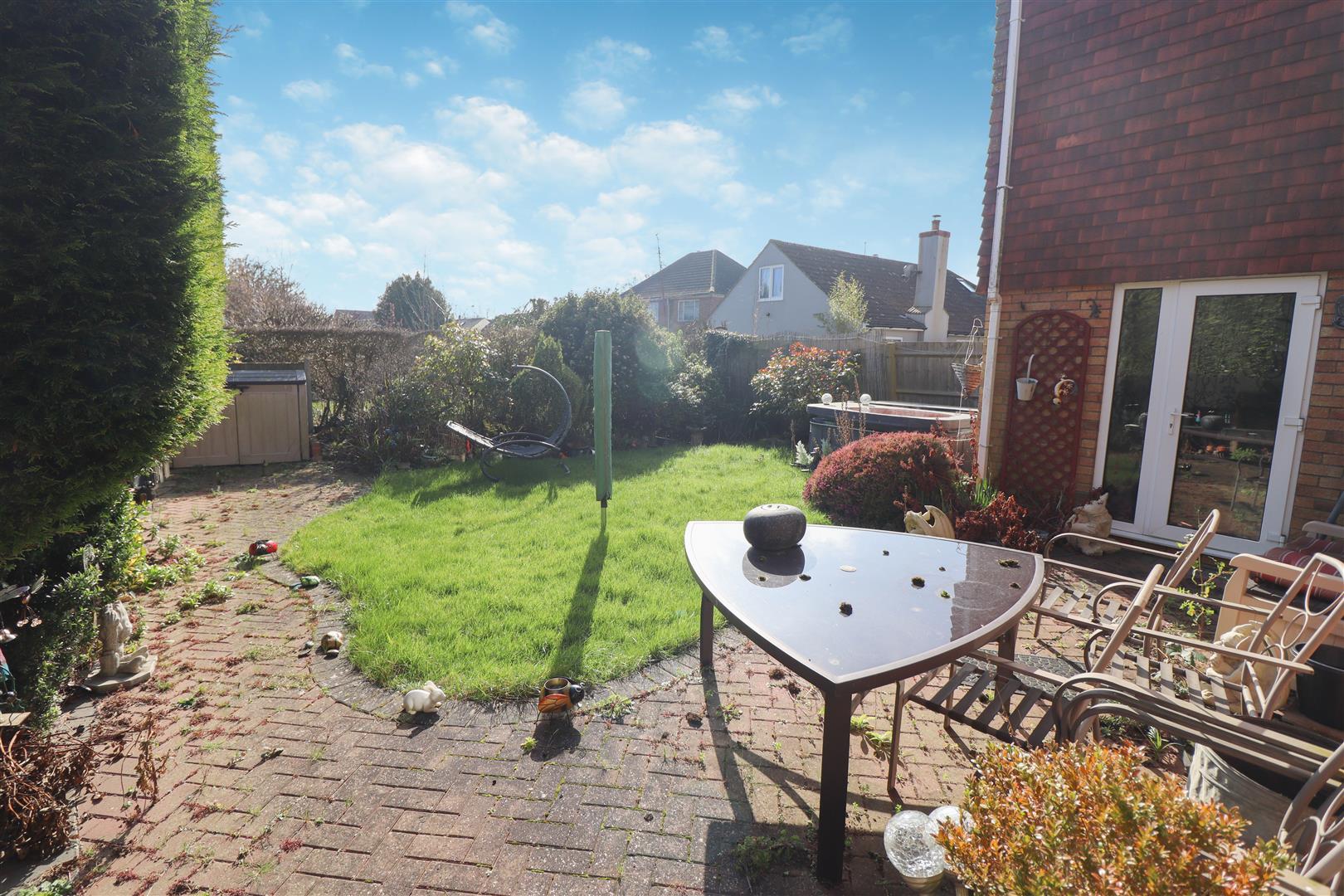 Property Image f8a38ee8-c3c4-409e-83d6-04afcd83f552