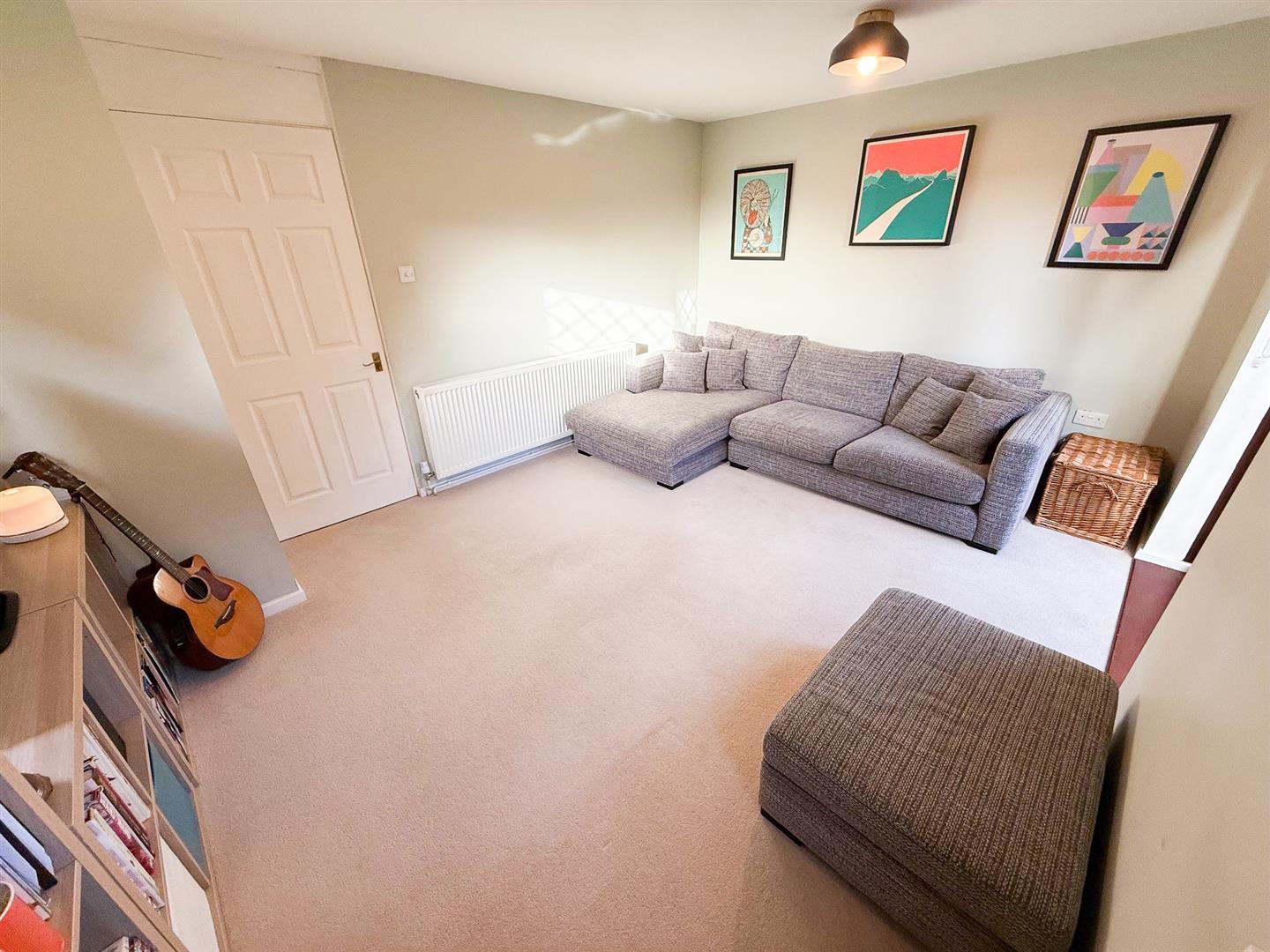 Property Image f8ac554c-42e6-4027-832d-4563806c3a32