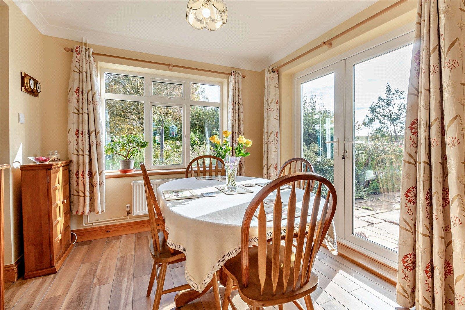 Property Image f8b297e2-a887-4bd5-b348-30459563681a