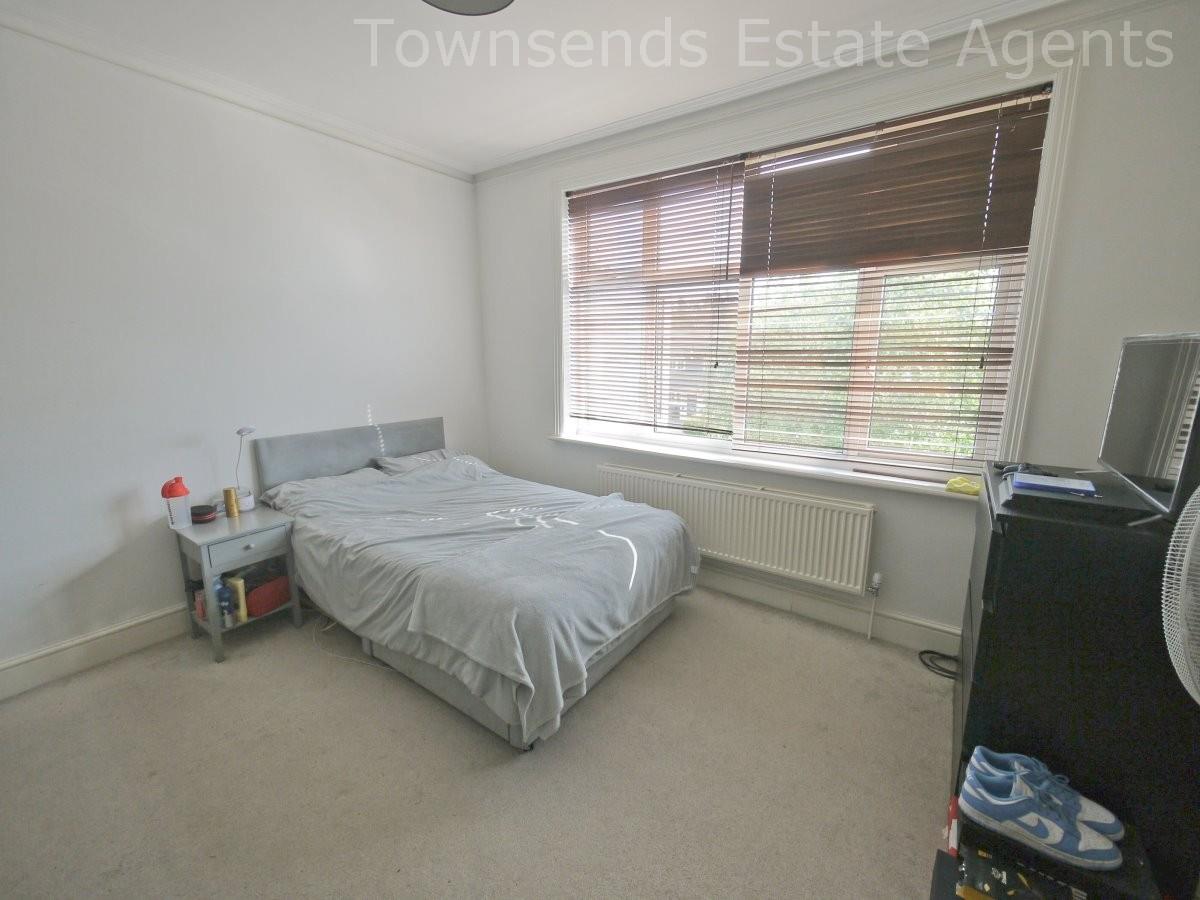 Property Image f8cb751d-e81d-445b-a921-499a0156c75b