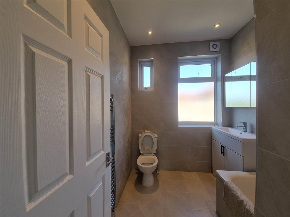 Property Image f8d62105-8d8e-43b9-ae05-e6350a9b4545
