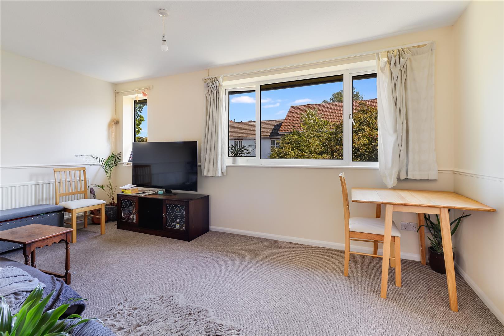 Property Image f8ec2b14-ce41-4447-907d-210eaecb208f