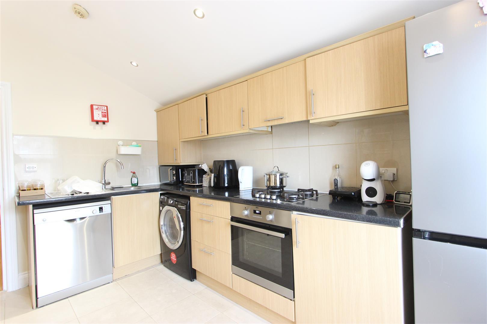 Property Image f8ec2f7e-5e4f-4848-8df5-71b5cf4ba827
