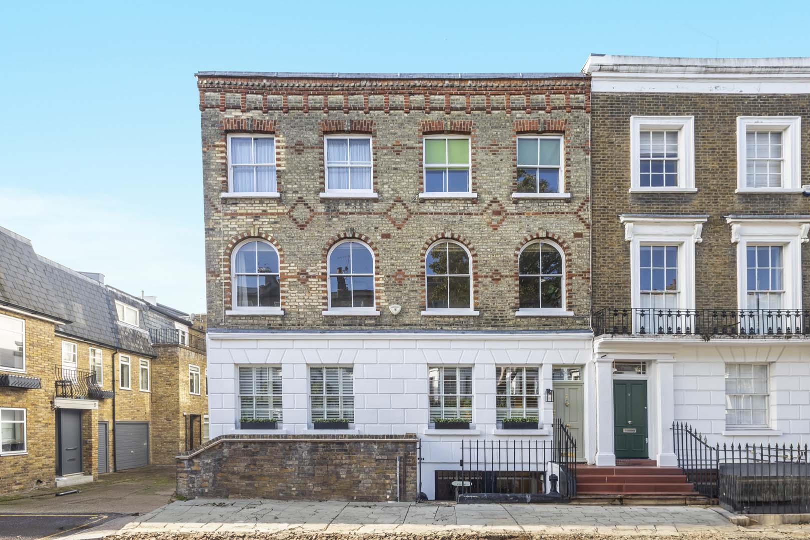 Property Image f8ee8b12-b5be-4188-a0e4-2eccca8a591e