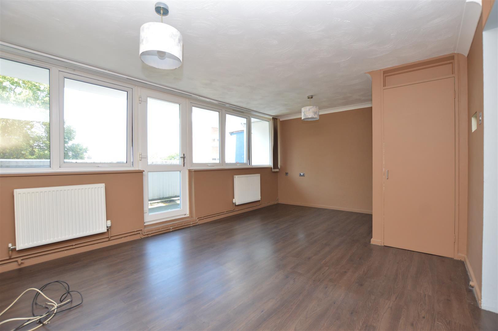 Property Image f9045f78-abf0-4259-8d5f-93b5ef125cde