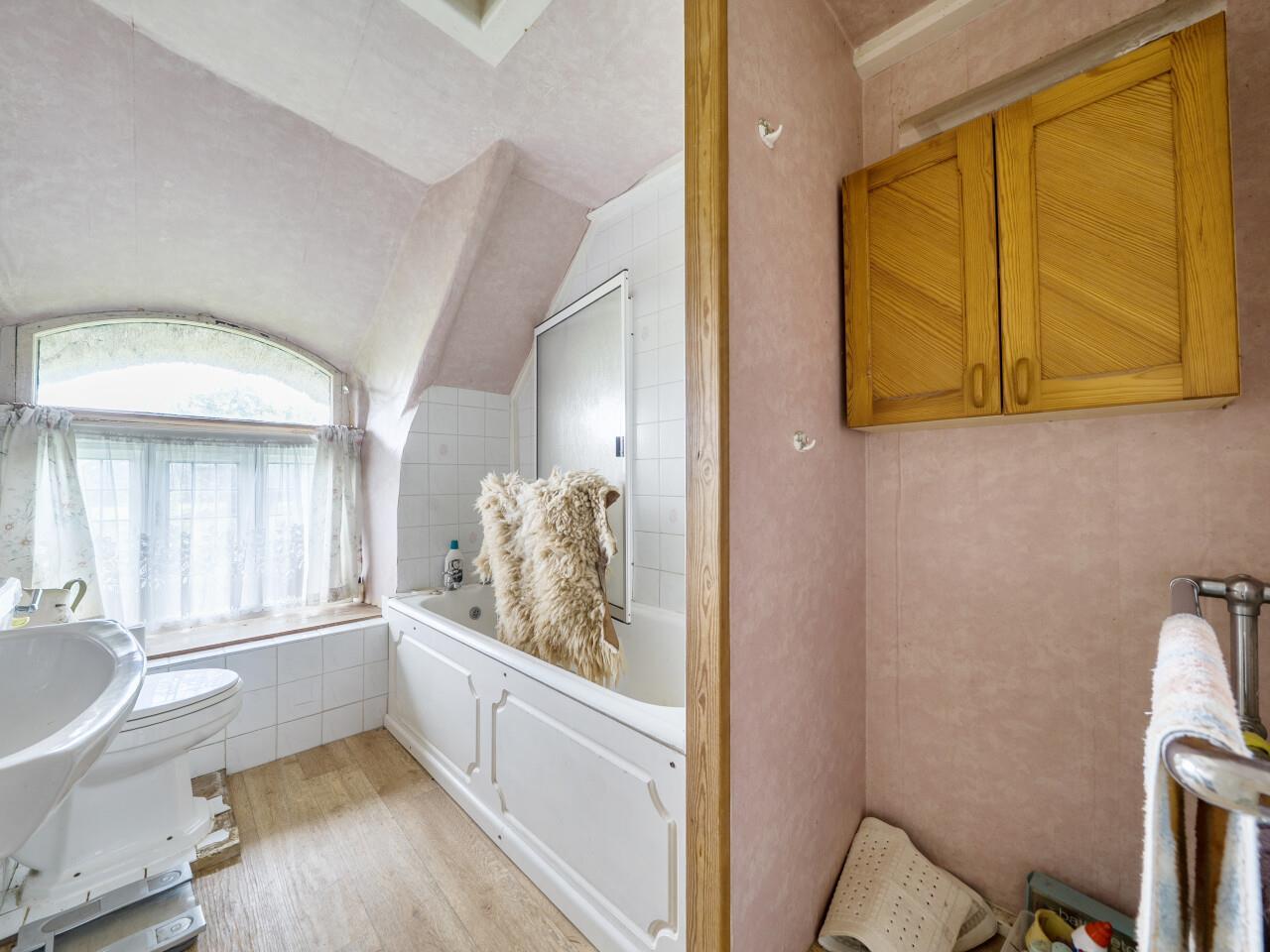Property Image f90acaa4-46e1-4b54-a0b2-e669b4b611d4