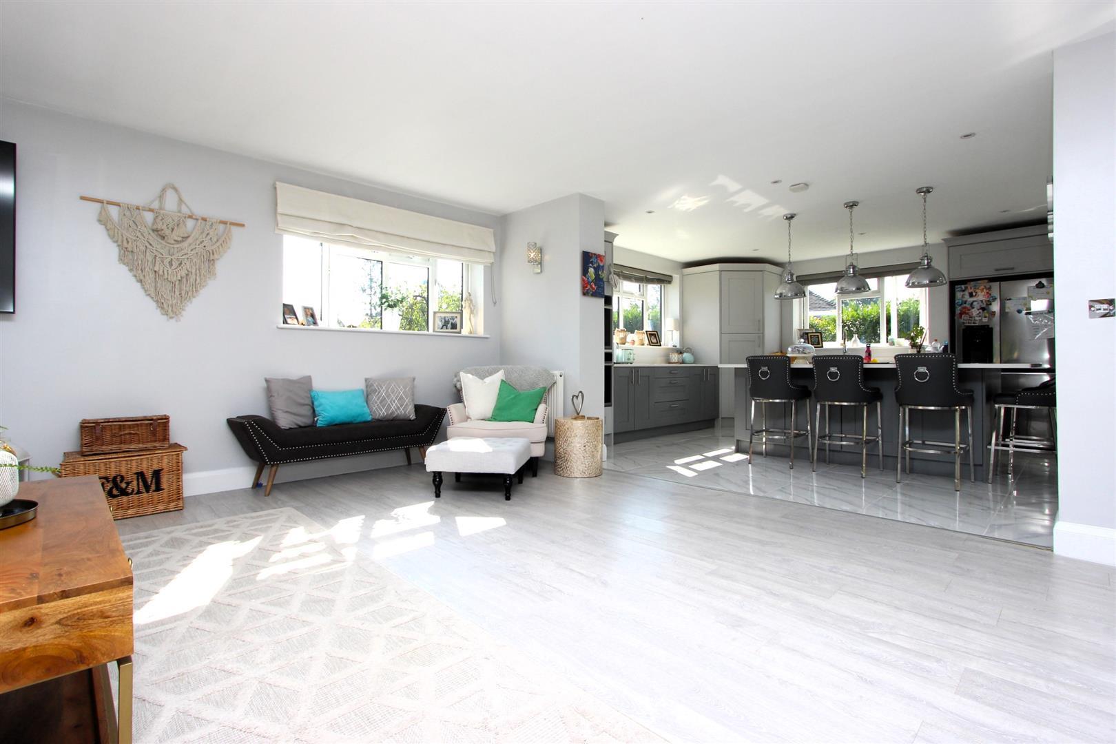 Property Image f90dc519-aeb7-4585-b4cb-50826ebdd1fe