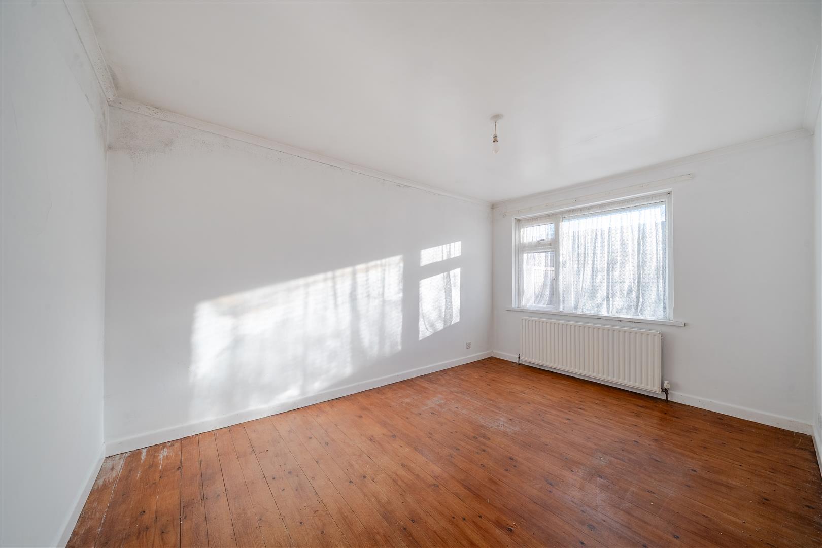 Property Image f910d6cd-5e82-457a-922c-10d512207d3f