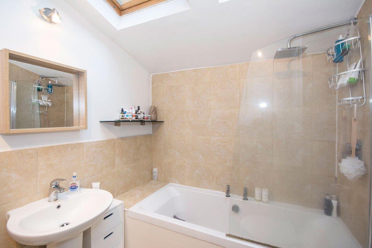 Property Image f9202863-a984-41e9-804e-fc430cf72ff9