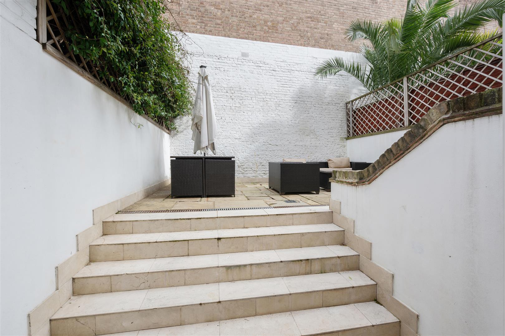 Property Image f921cca8-77e8-4f1e-9bd2-1c28e2a12917
