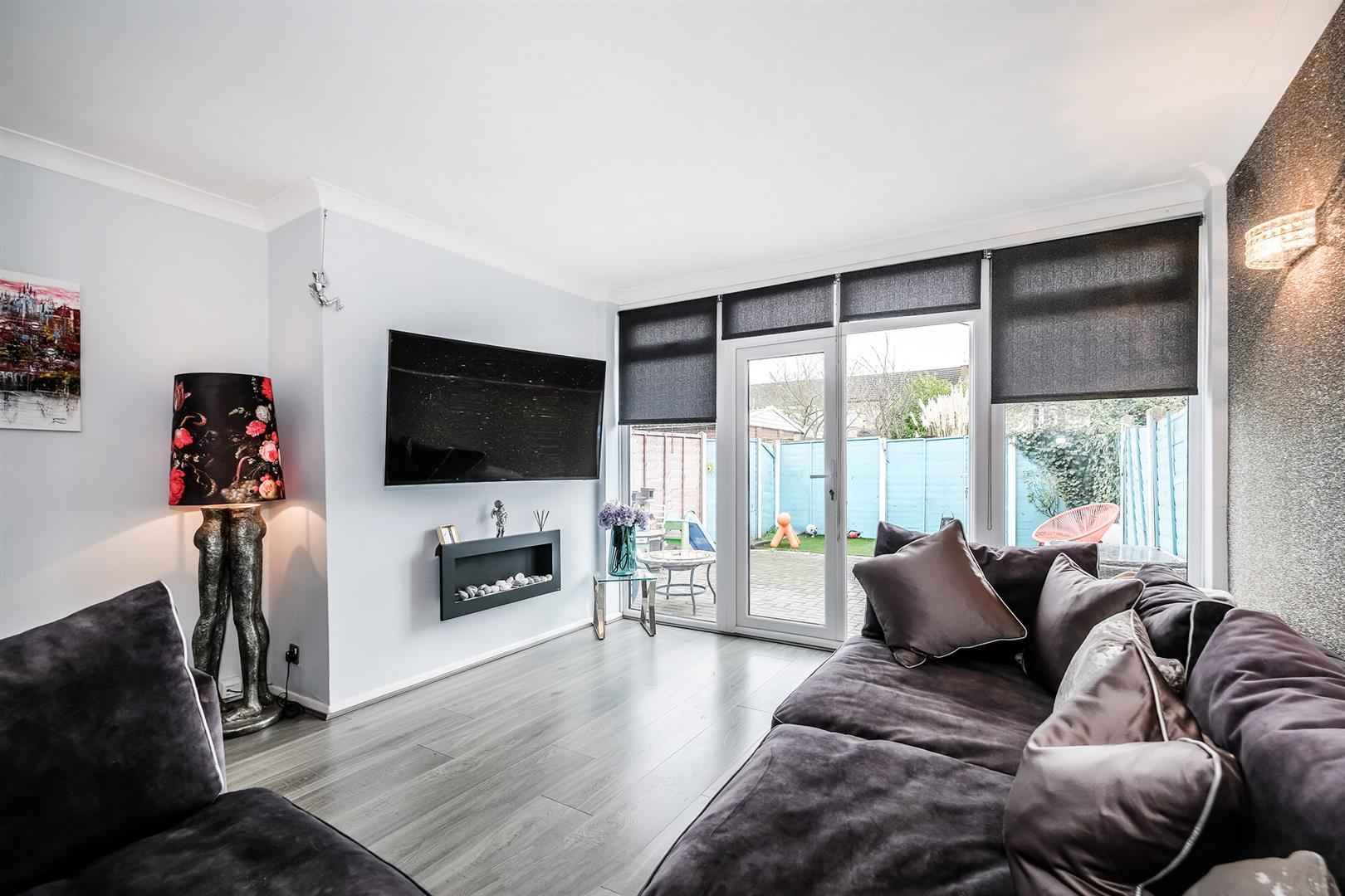 Property Image f928f9dd-dc1b-4bc9-b55b-723e550fc893
