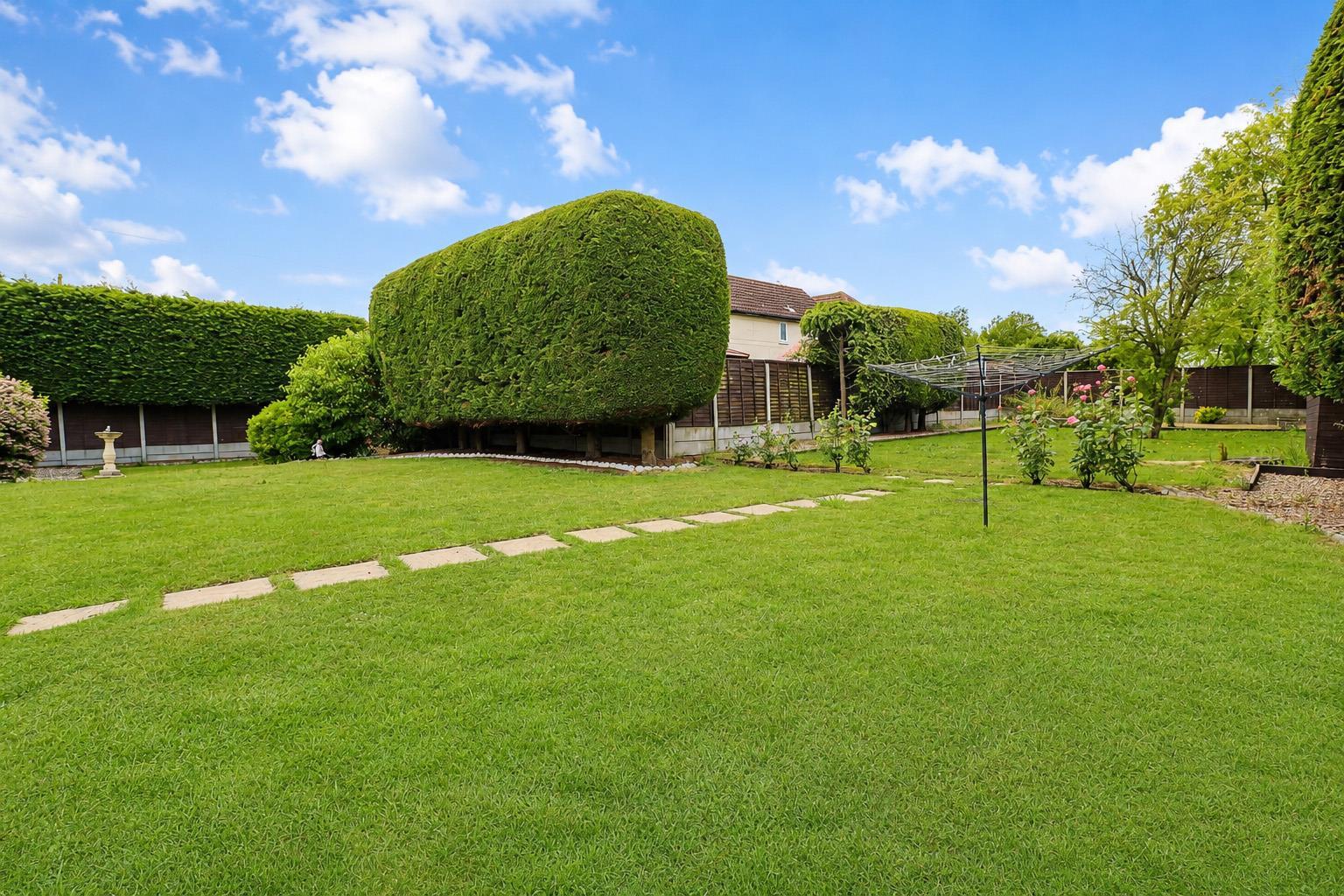 Property Image f92e1958-1c3d-4717-b145-5e9062784cdc