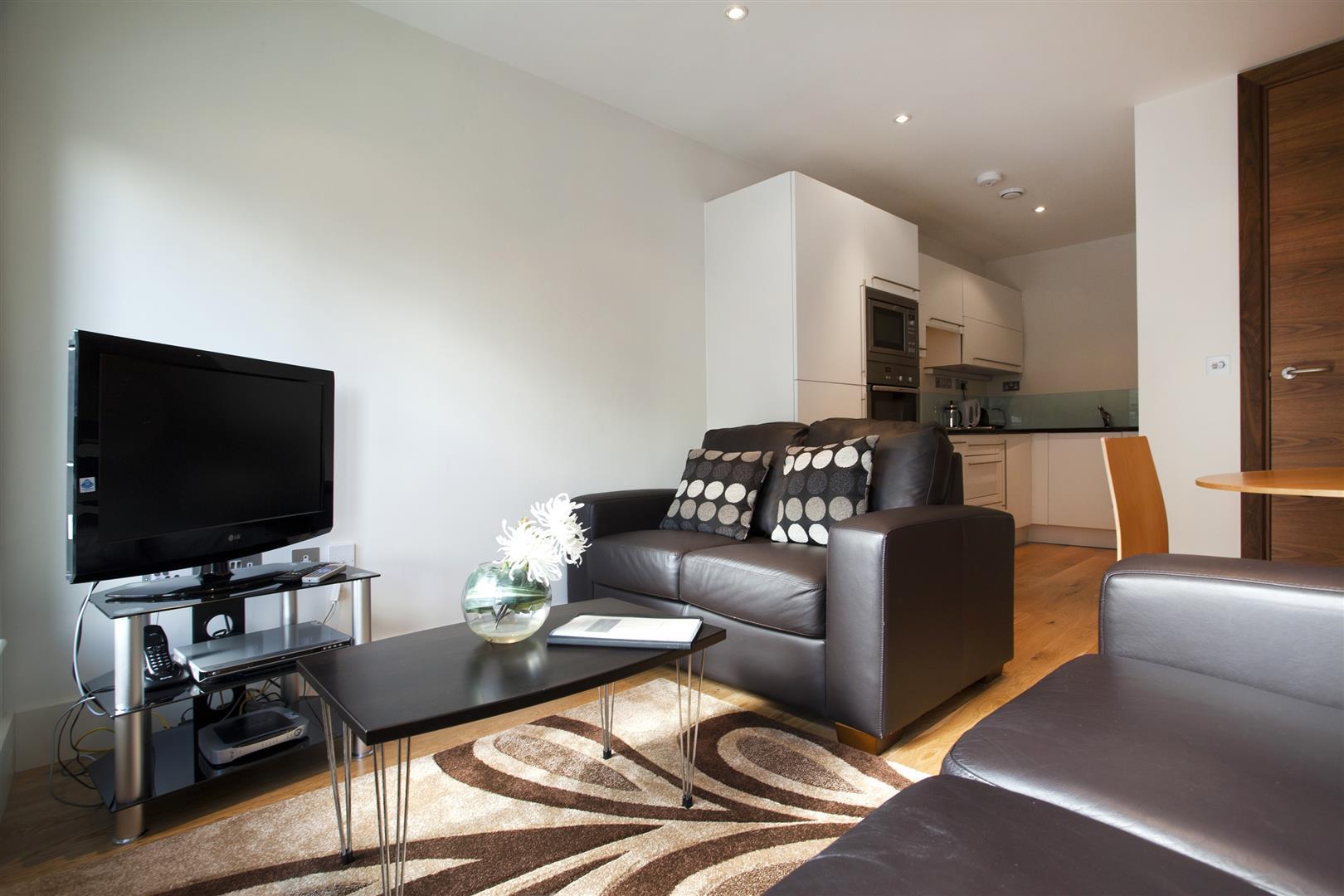 Property Image f942a5c4-8024-4940-9ad5-7b44d3be1342