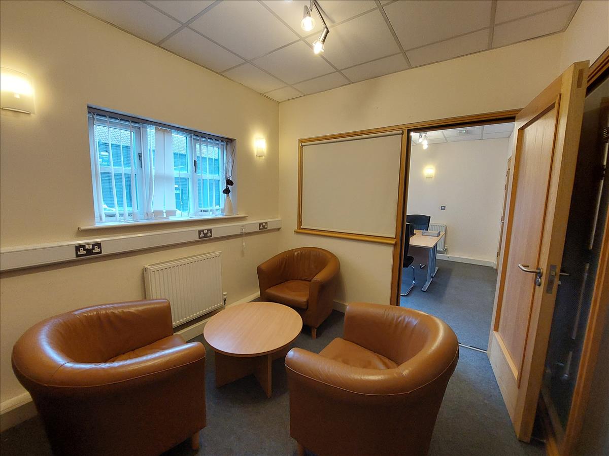 Property Image f94ba2d5-817c-4bf7-b2ff-5c88d9fc8327