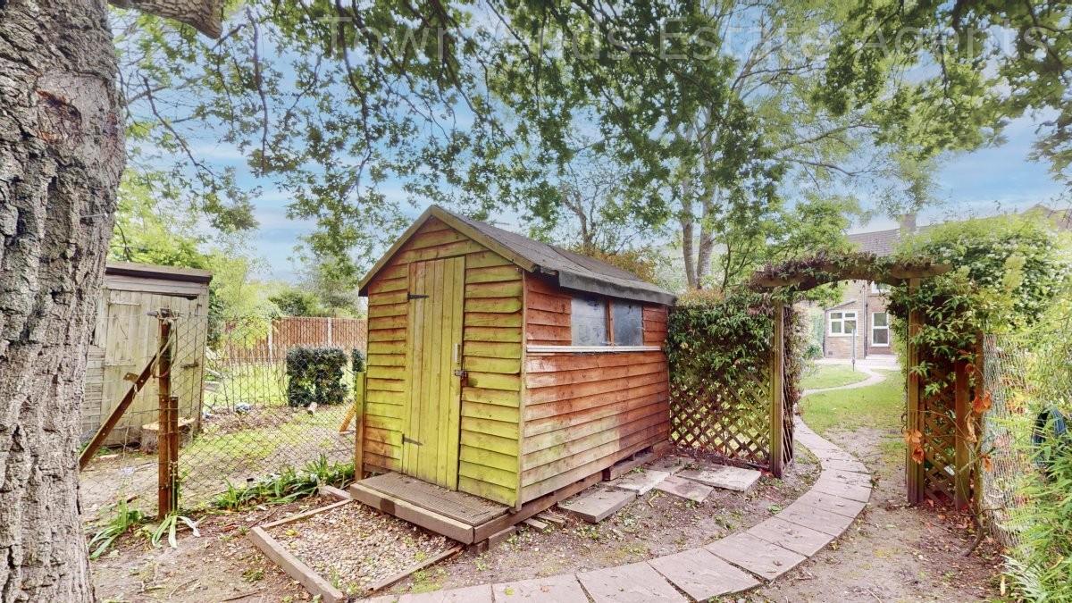Property Image f94c08ed-c79a-41fe-8372-0033052a1cd3