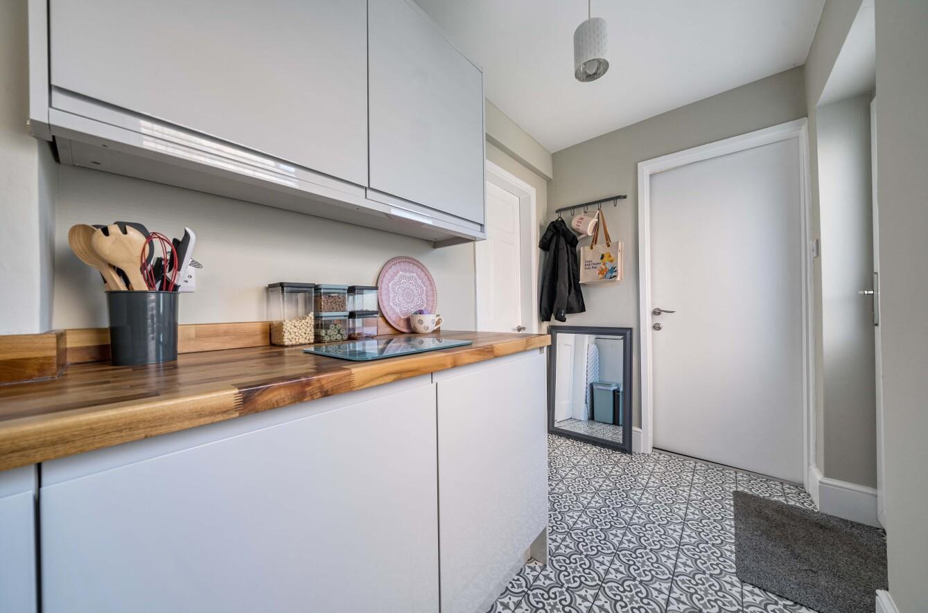 Property Image f94f34bf-e0d0-45af-9f63-8c914dbcd784