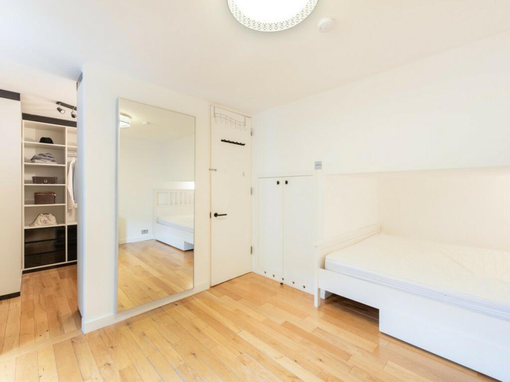 Property Image f953558d-b905-4bc2-8f70-7c6b5bcaa253