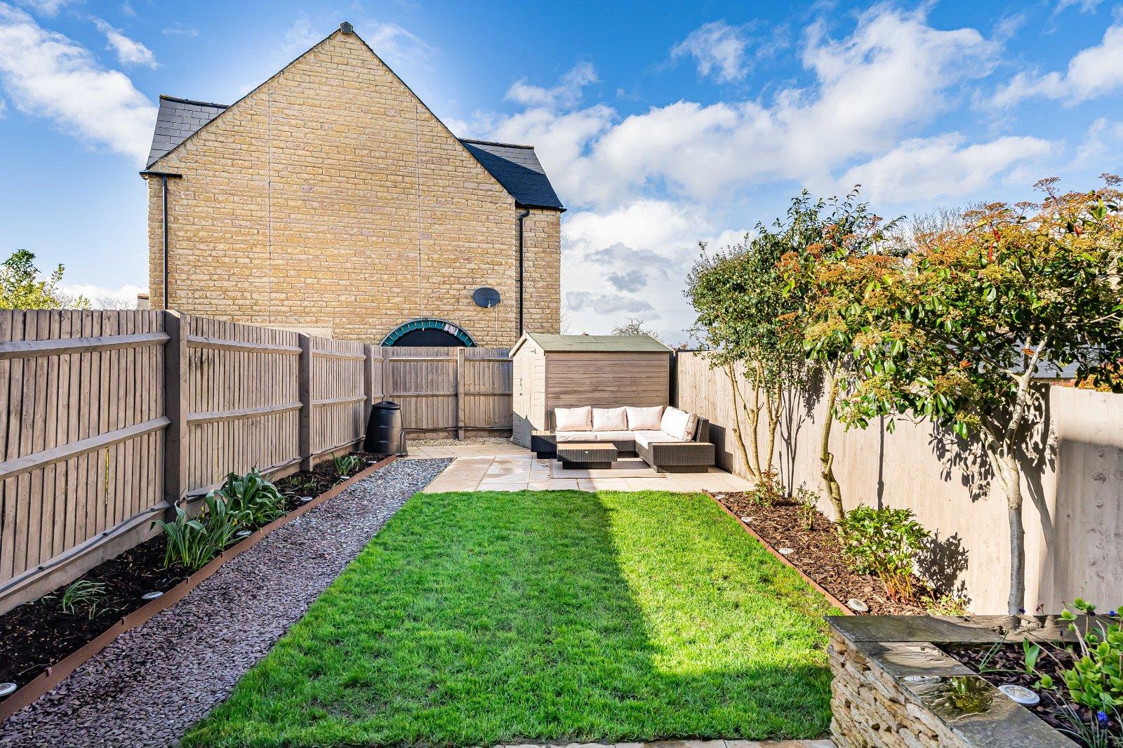 Property Image f95375ad-2285-4ccd-a599-75d98a37b57f
