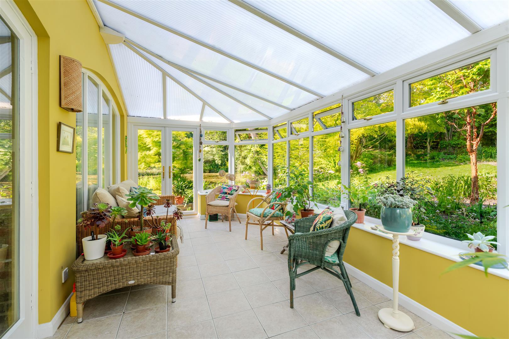 Property Image f95f0e98-8826-45b5-8ffc-10371fe8f165