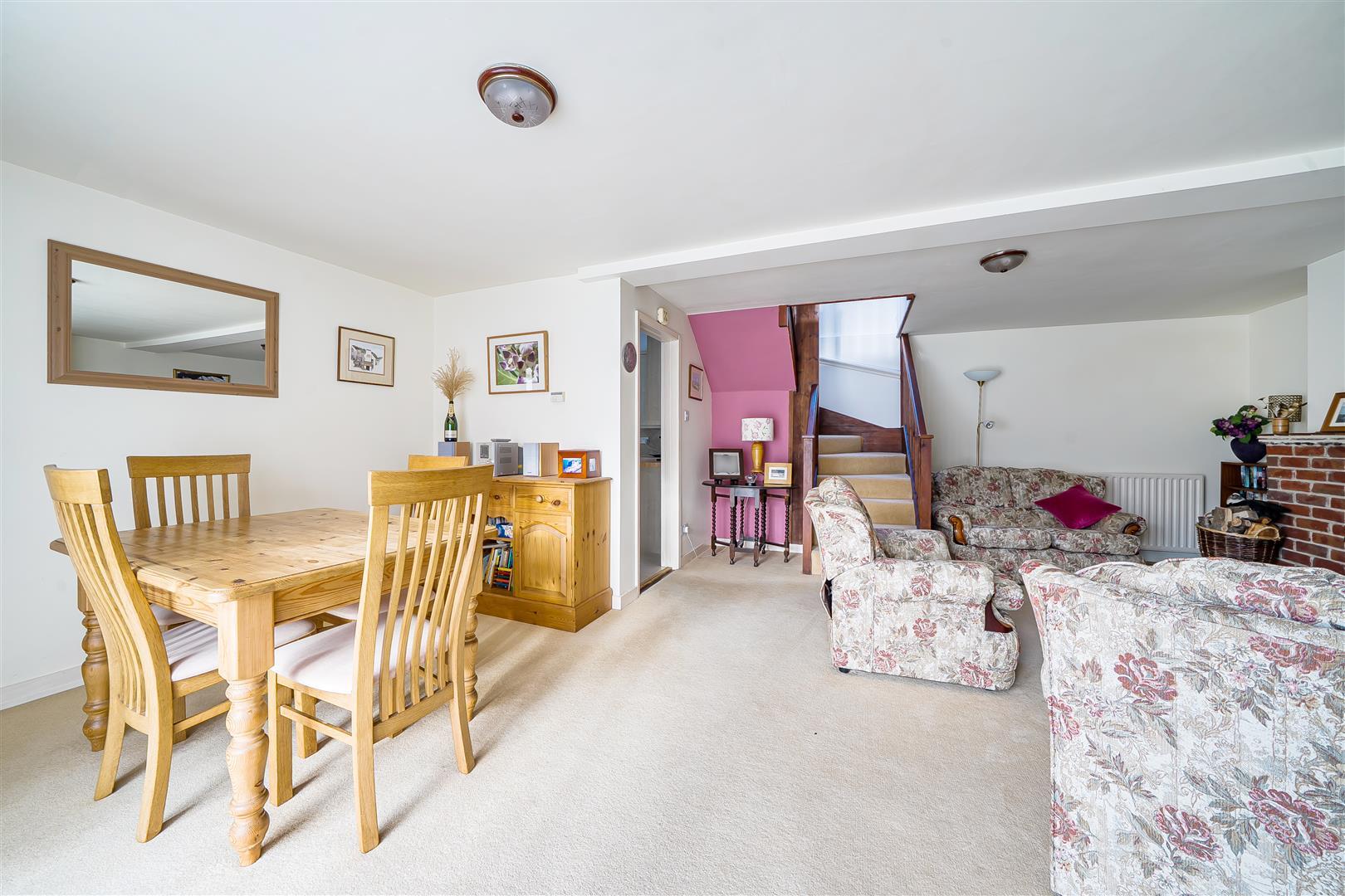 Property Image f968521e-fbcb-4d4e-85e9-dd25b8d037c6