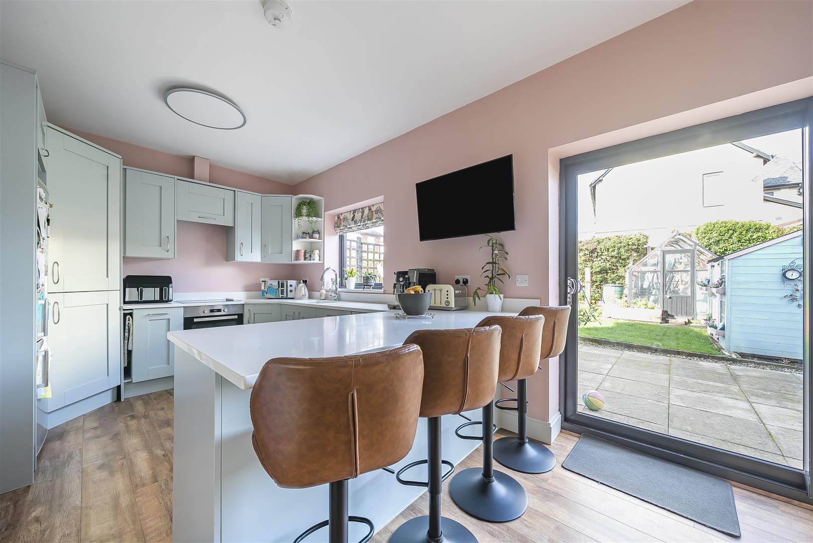 Property Image f96b88c1-79f6-45ab-b361-57cb75e11236