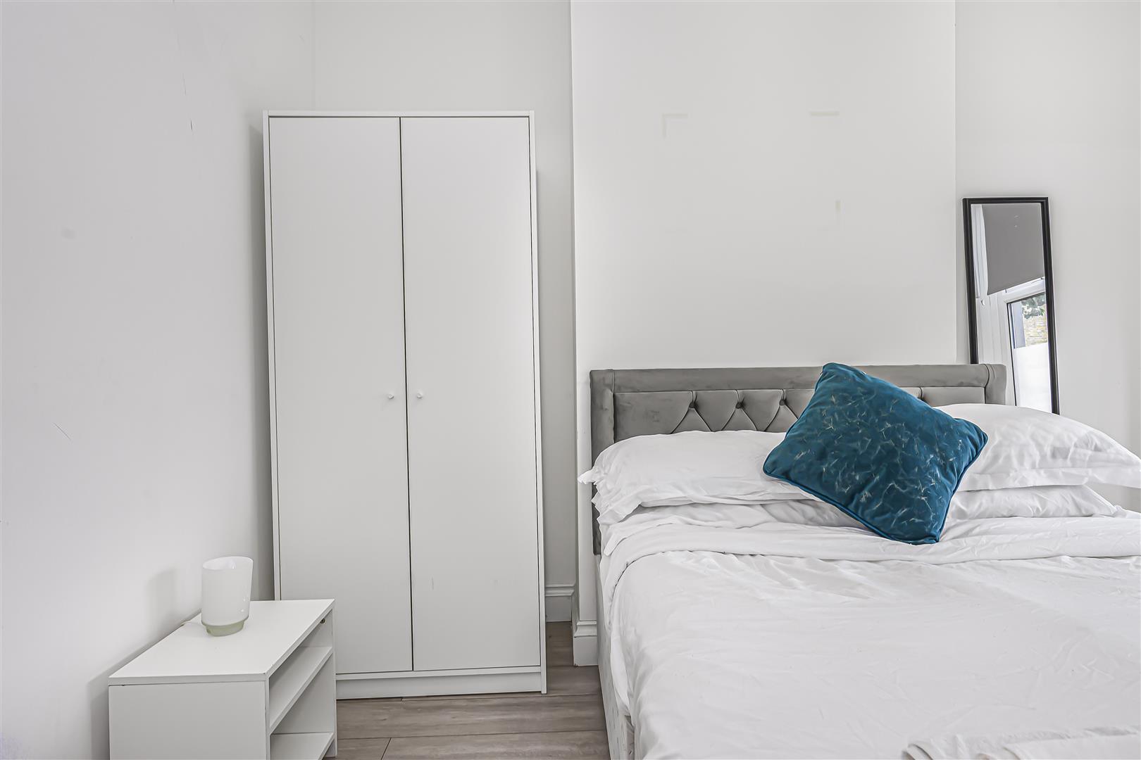 Property Image f96cb965-662d-4af5-92ce-cd296899e390