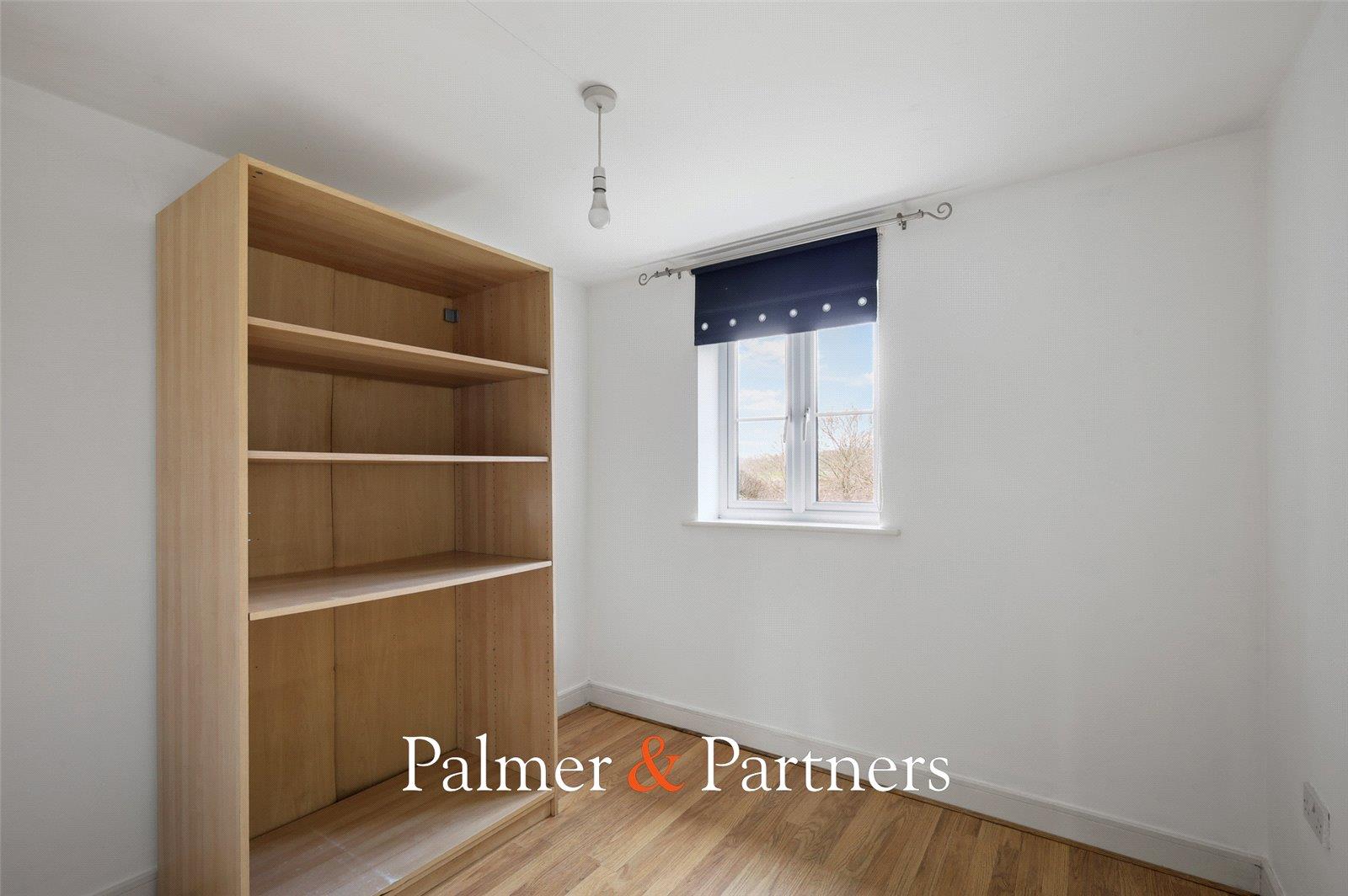 Property Image f9785571-f966-4129-ba57-72ecc8d8f3cd