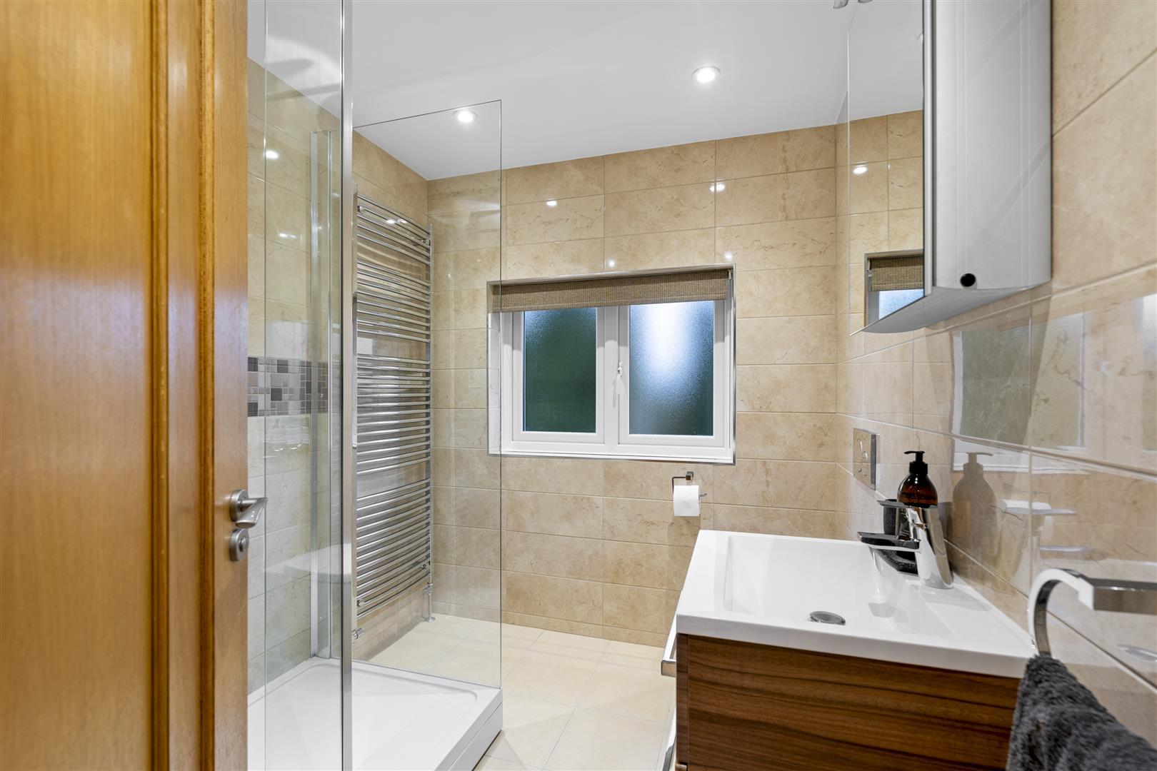 Property Image f97b1f7a-ad9c-4737-a112-1e8ba871499a