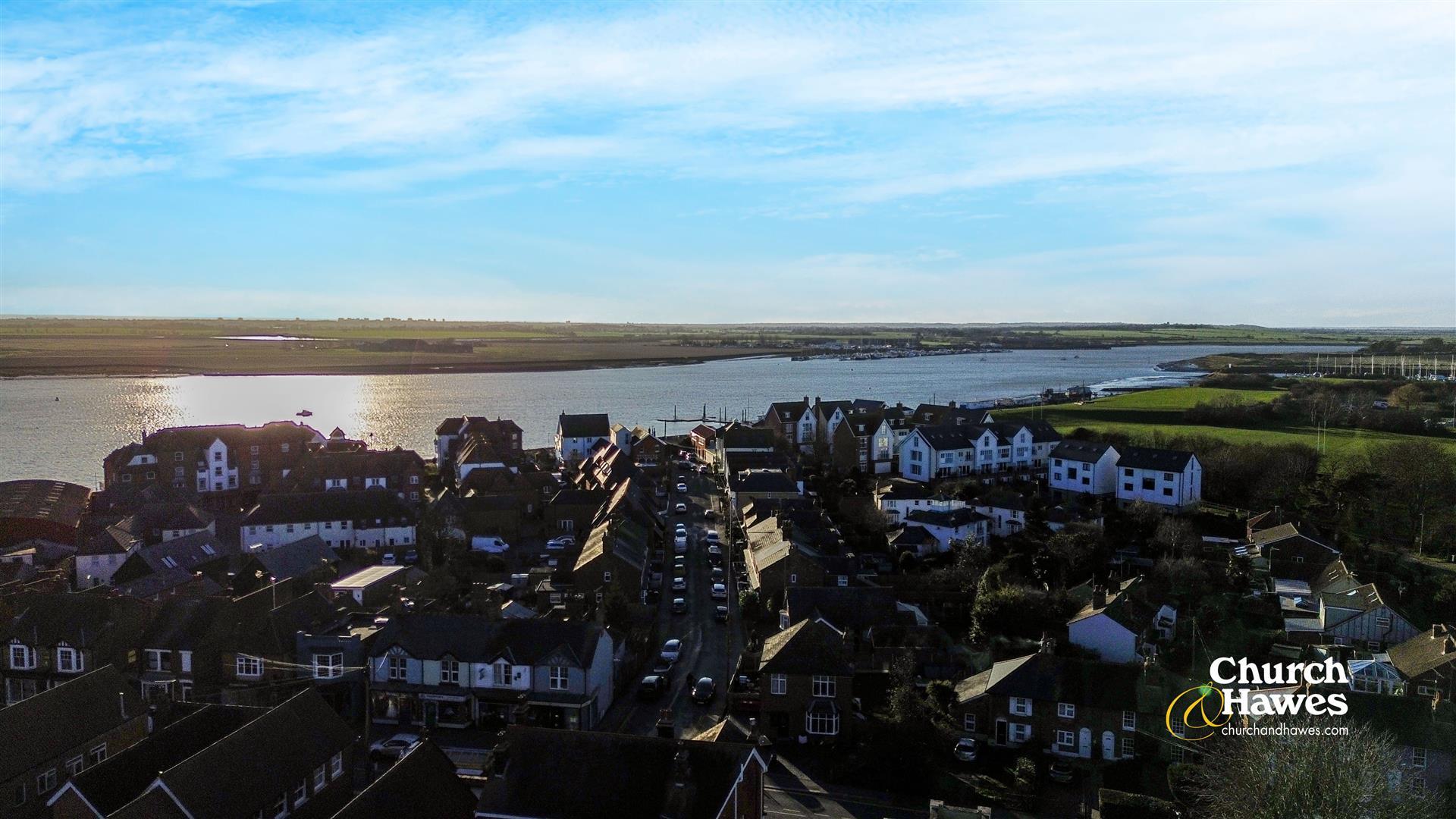 Property Image f97b30b7-bfa2-40c1-a53f-6f26f46aceb3