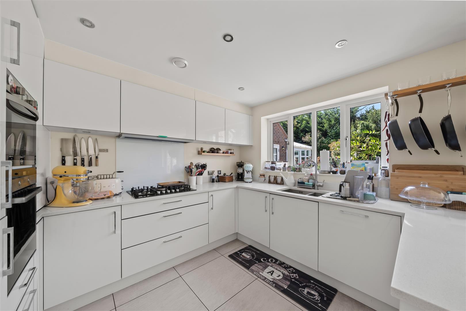 Property Image f9811415-63f0-4d24-a0b8-4248ecbefe81