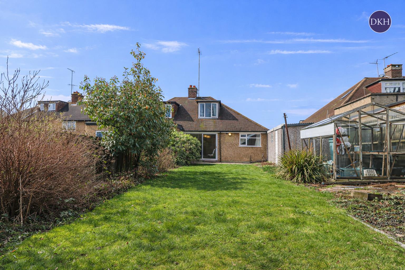 Property Image f982cb6b-90e9-4296-84cb-4978c89f5206