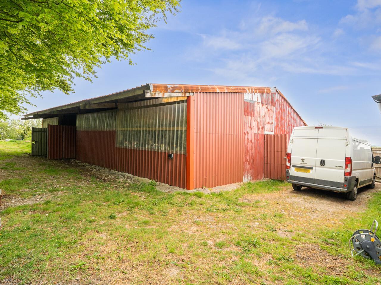 Property Image f98312be-ec79-4348-be3f-fcf1c93deaae