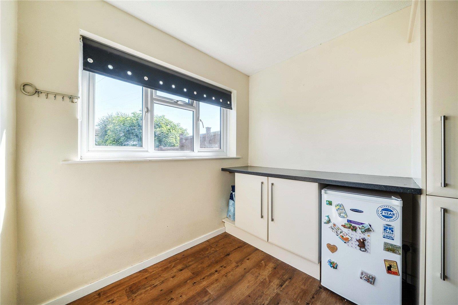 Property Image f983d838-22d3-4848-89f3-eed34da56a42