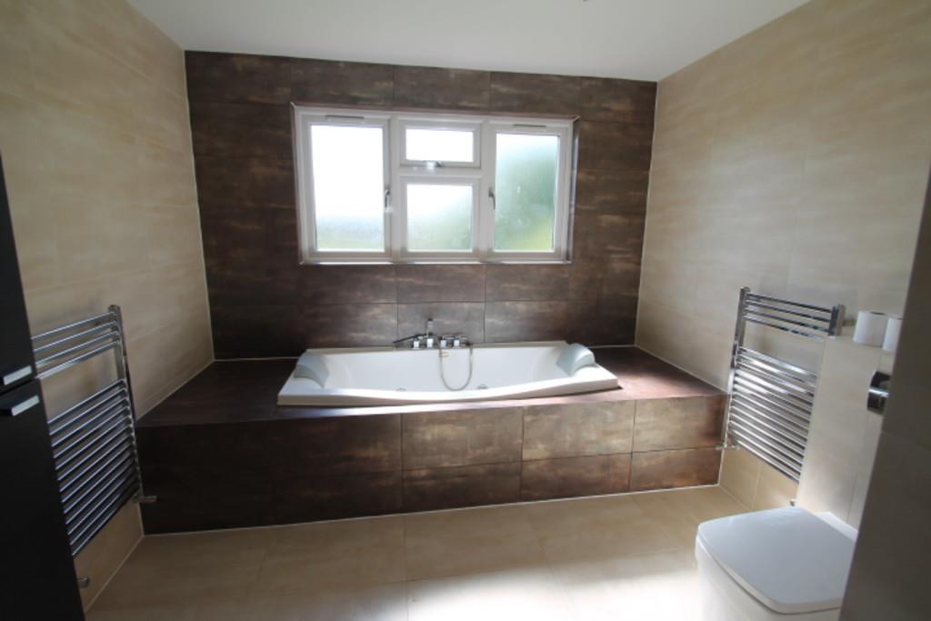 Property Image f9894f65-6f31-4433-86ec-12b13a448820