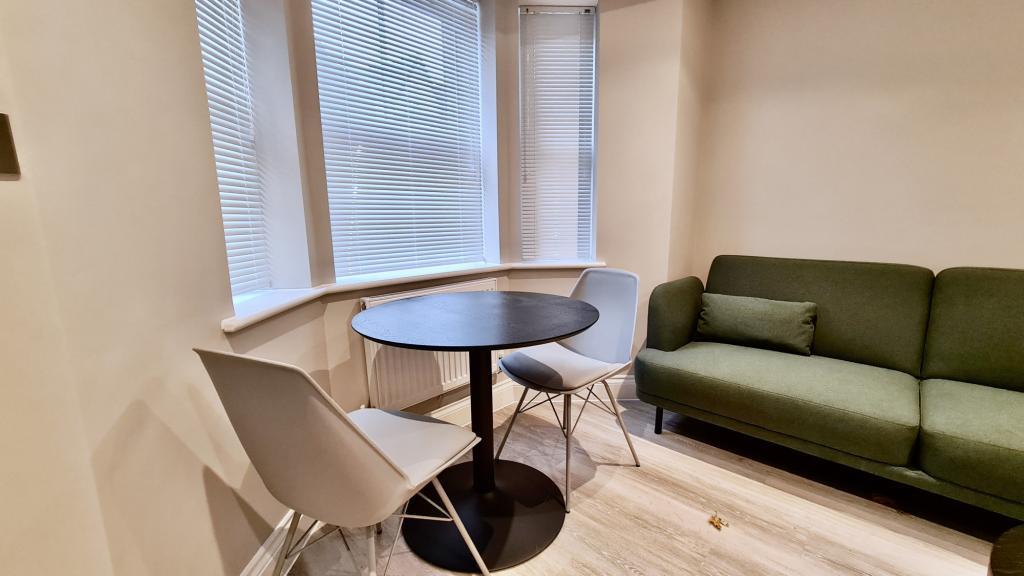 Property Image f98a8814-70d4-41cf-aeba-9a5a52a4b2d8
