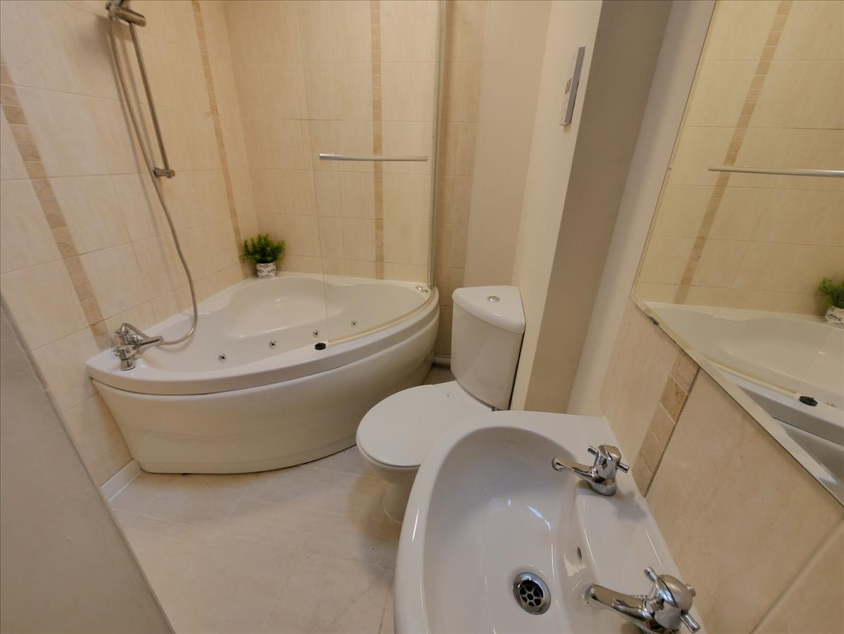 Property Image f98dac39-63ad-455f-9b49-d28452ddadd8