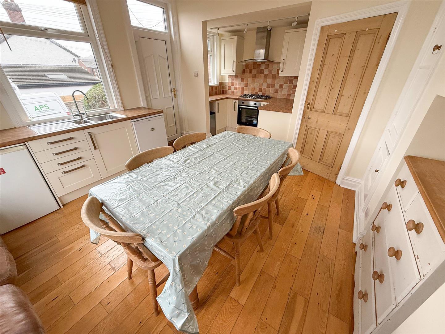 Property Image f99235ab-1074-4d90-8047-793506d0efdc