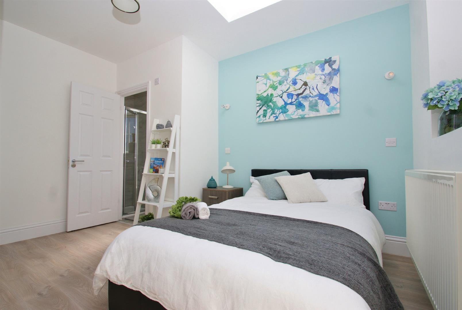 Property Image f9a722ec-4174-4a2f-8978-f0767463dbd8