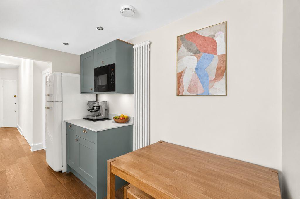 Property Image f9aace35-c81f-4c8e-bb06-8b63240181bf