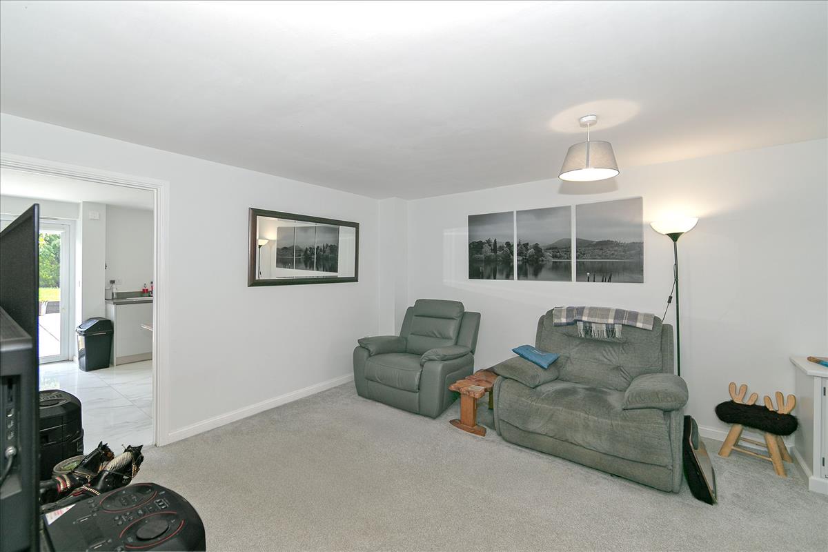Property Image f9baf7fa-e21d-4b8a-a6db-06785f6e01ee
